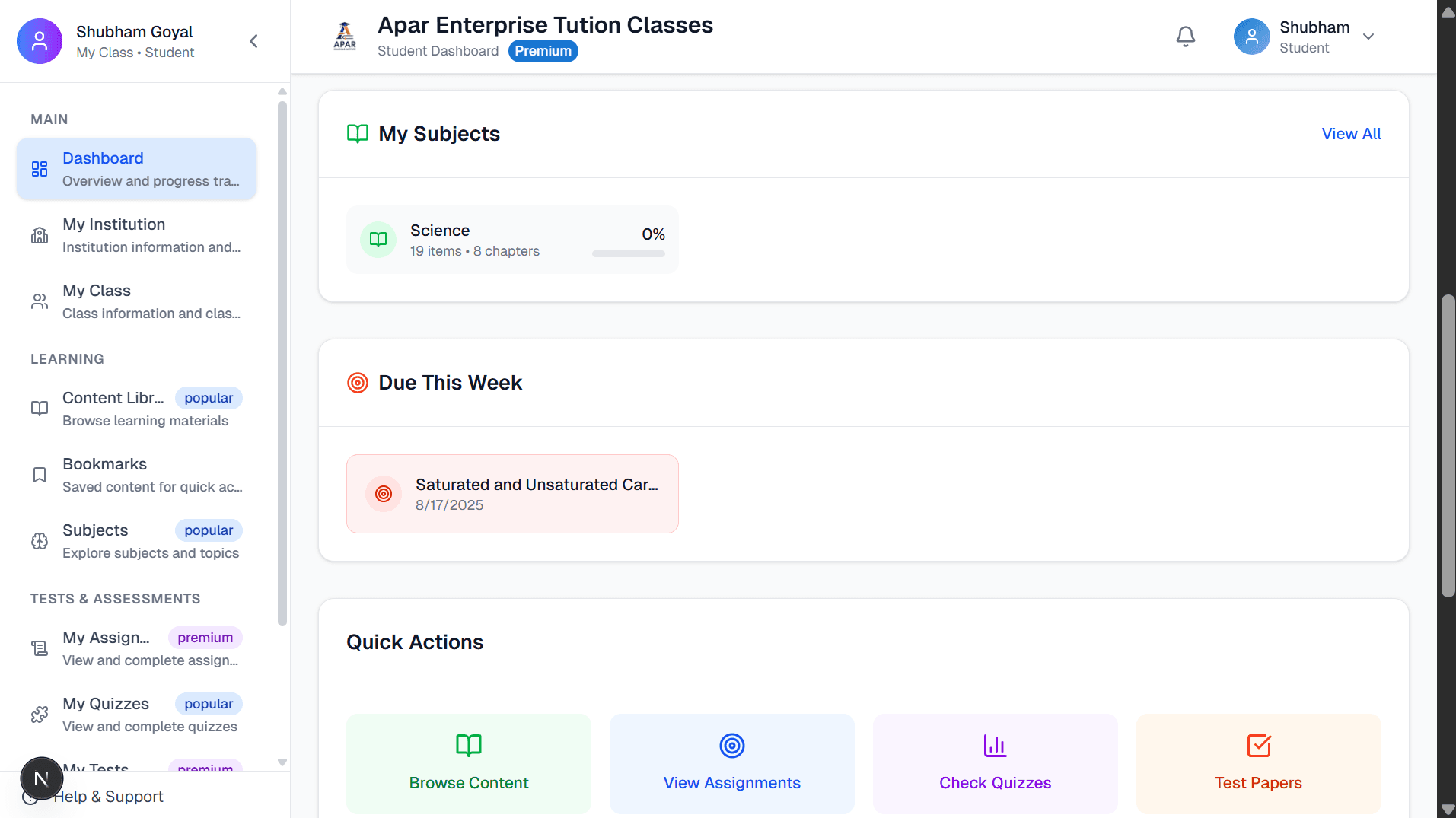 Student main dashboard with class overview and quick actions